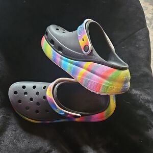 Crocs Women's Crush Spray Platform Shoe